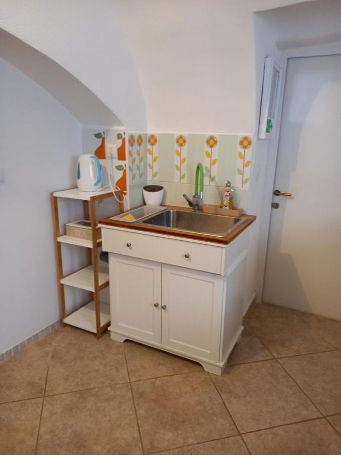 Bunari Studio Apartment Rovinj Buitenkant foto